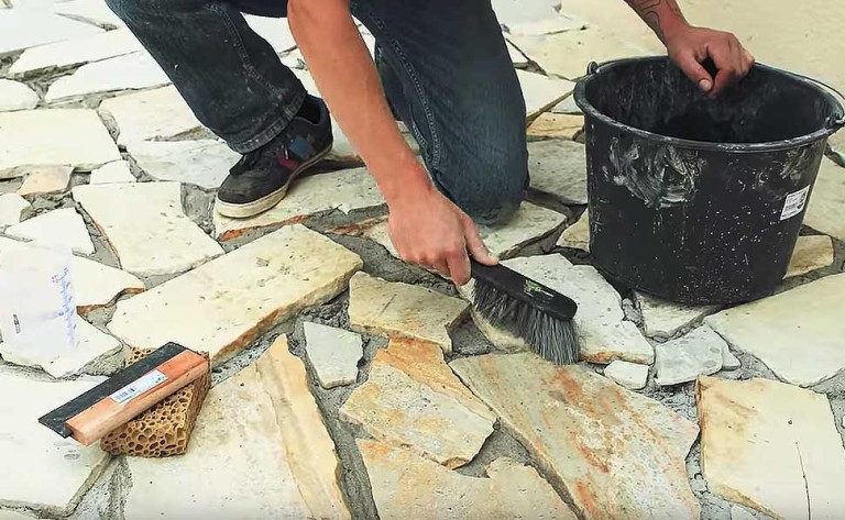 Jak na terasu položit kamennou dlažbu 