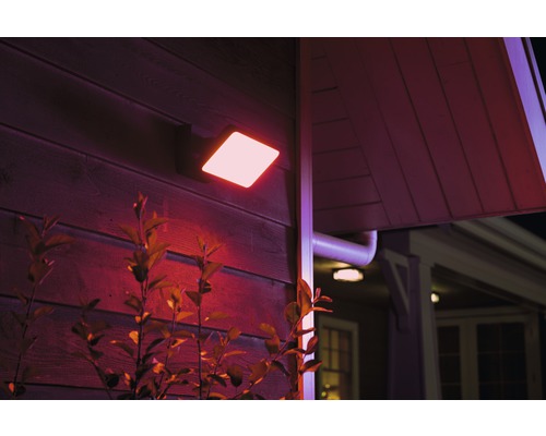 LED venkovní nástěnné osvětlení HUE IP44 RGB 15W 2300lm 2000-6500K černé