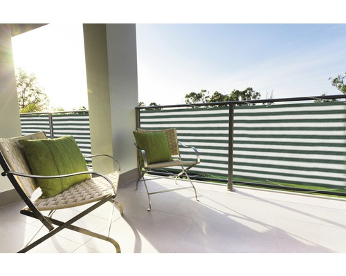 Balkonová zástěna, HDPE, zeleno-bílá, pruhy 0,9x5m
